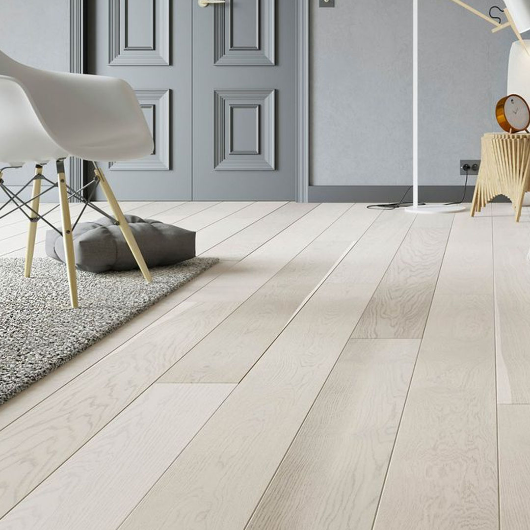 Oak Latte laminated Wood flooring